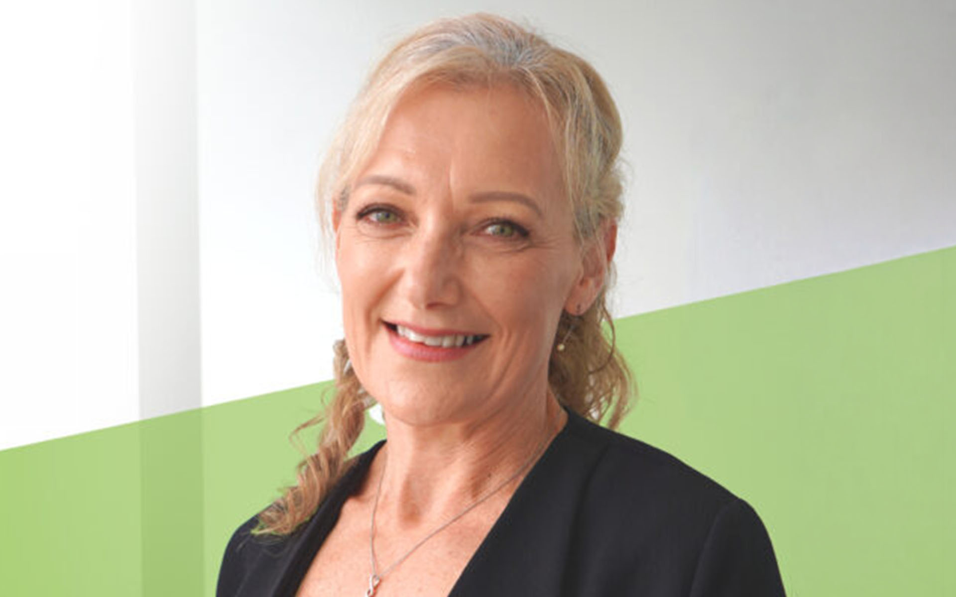 Carolyn Bloch