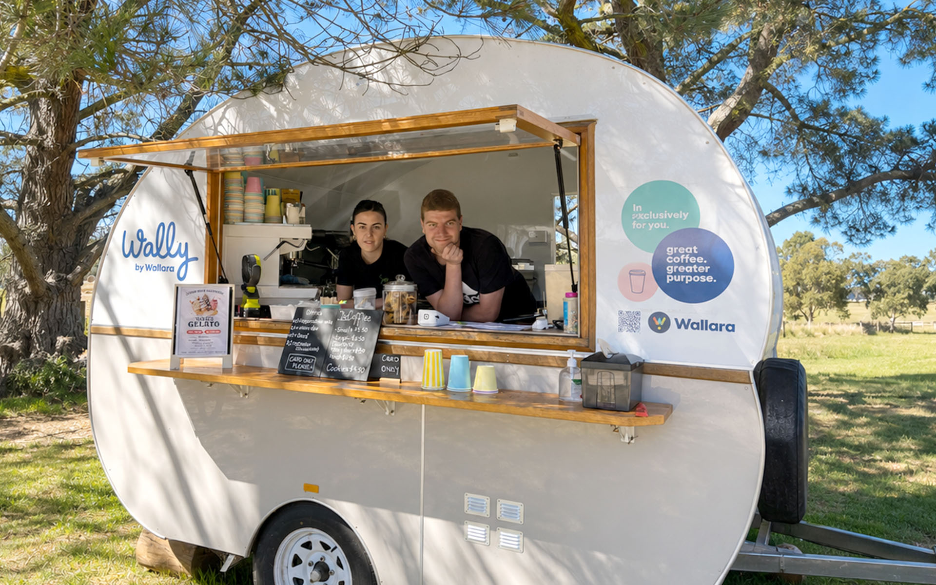 Cafe W coffee cart