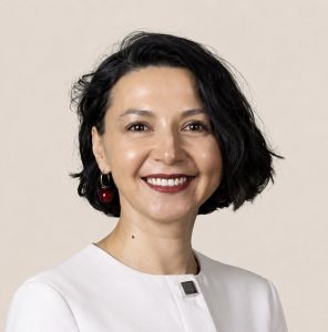Marija Maher beige